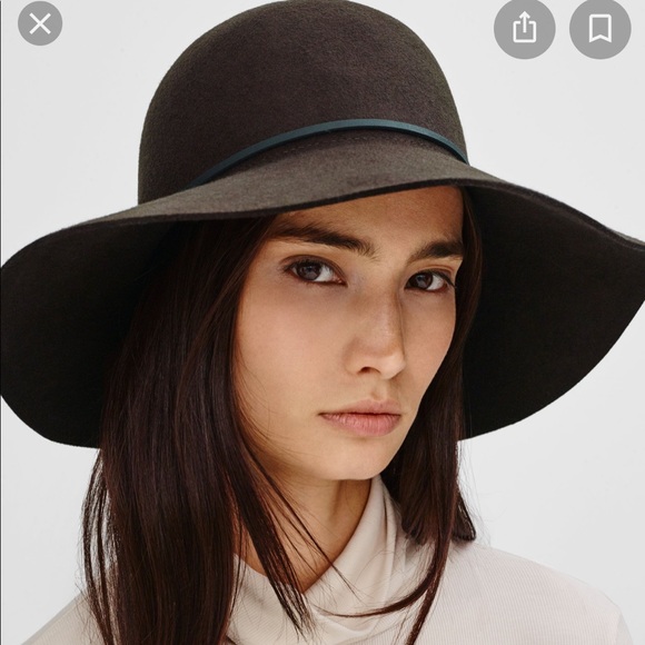 Aritzia Accessories - Aritzia Baylis Hat